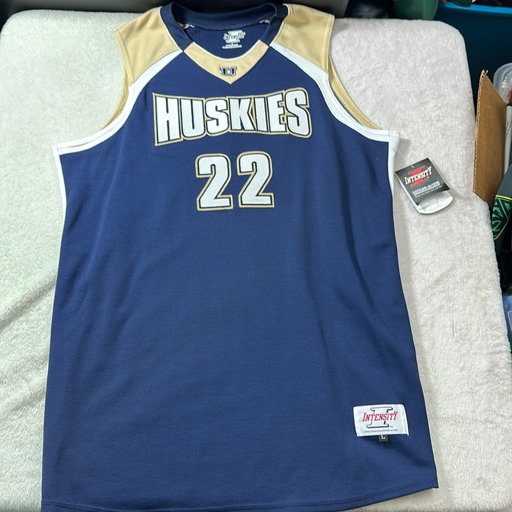 Huskies Men’s Basketball Jersey Navy White and Gold Size Large